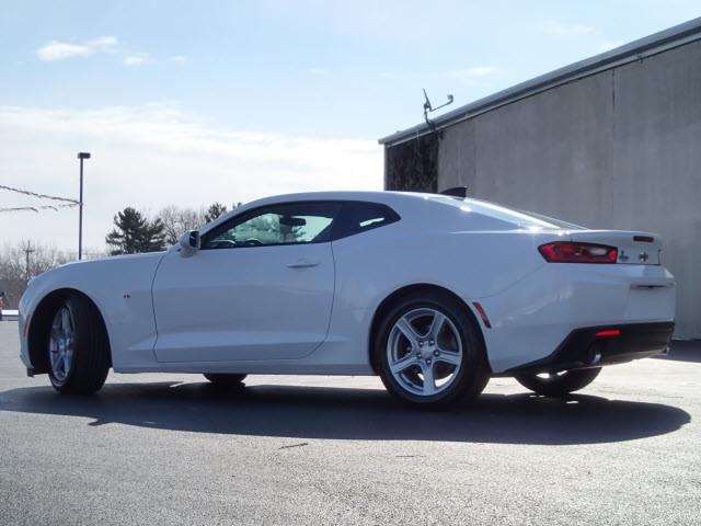 2017 Chevrolet Camaro LT 2dr Coupe W/1lt